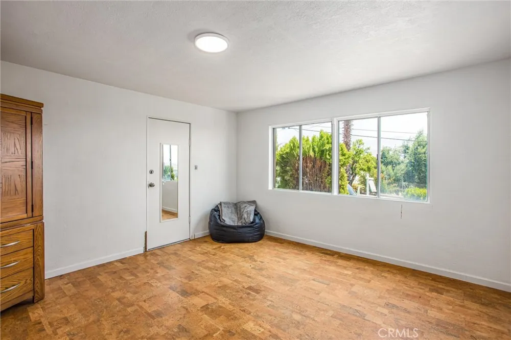 12190 Gladys Yucaipa, CA 92399