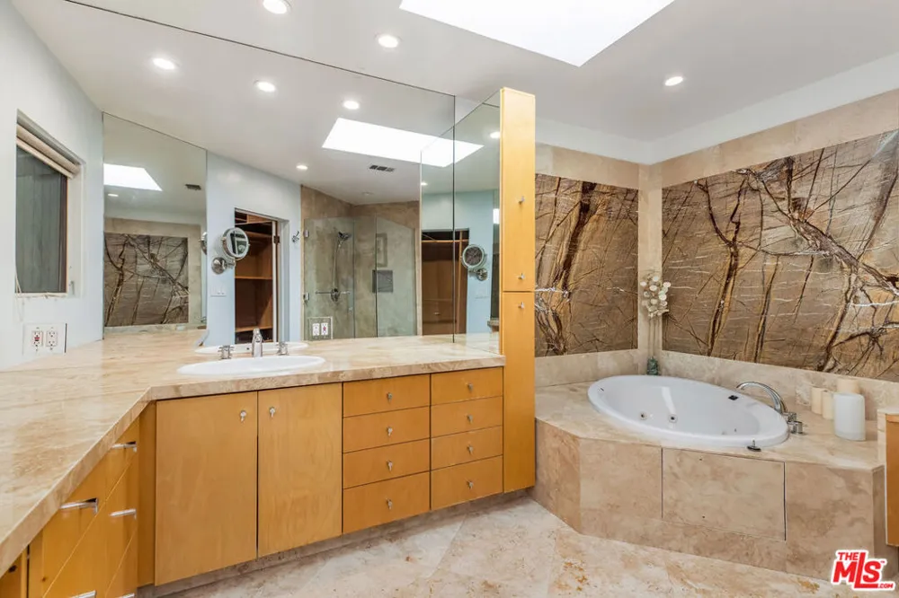 9203 Robin Drive Los Angeles, CA 90069