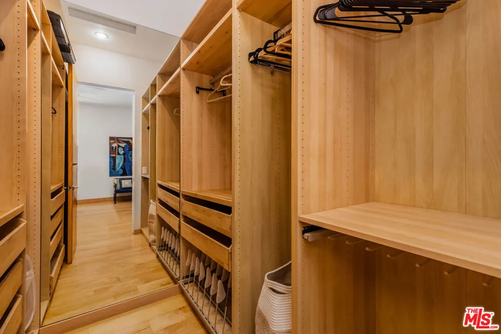 9203 Robin Drive Los Angeles, CA 90069