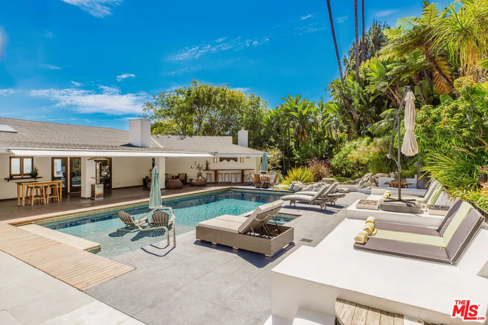 9203 Robin Drive Los Angeles, CA 90069