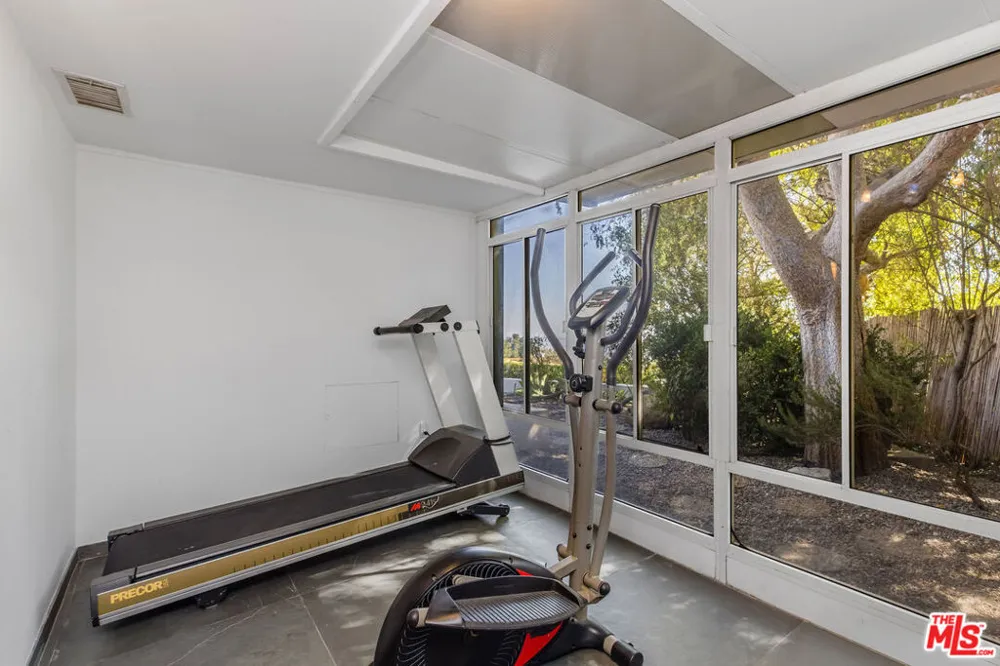 9203 Robin Drive Los Angeles, CA 90069