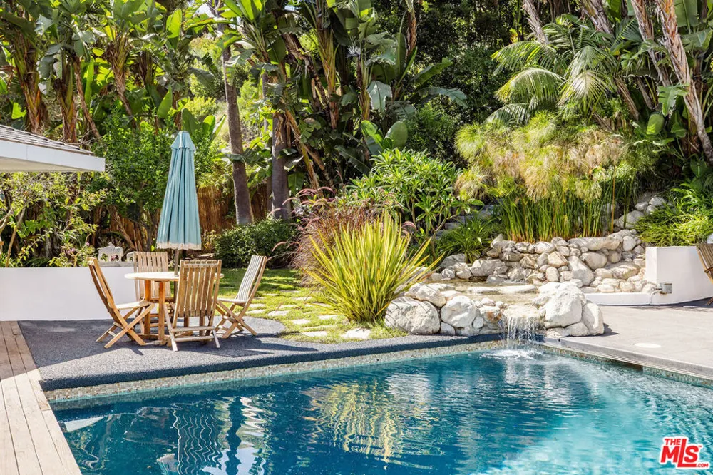 9203 Robin Drive Los Angeles, CA 90069
