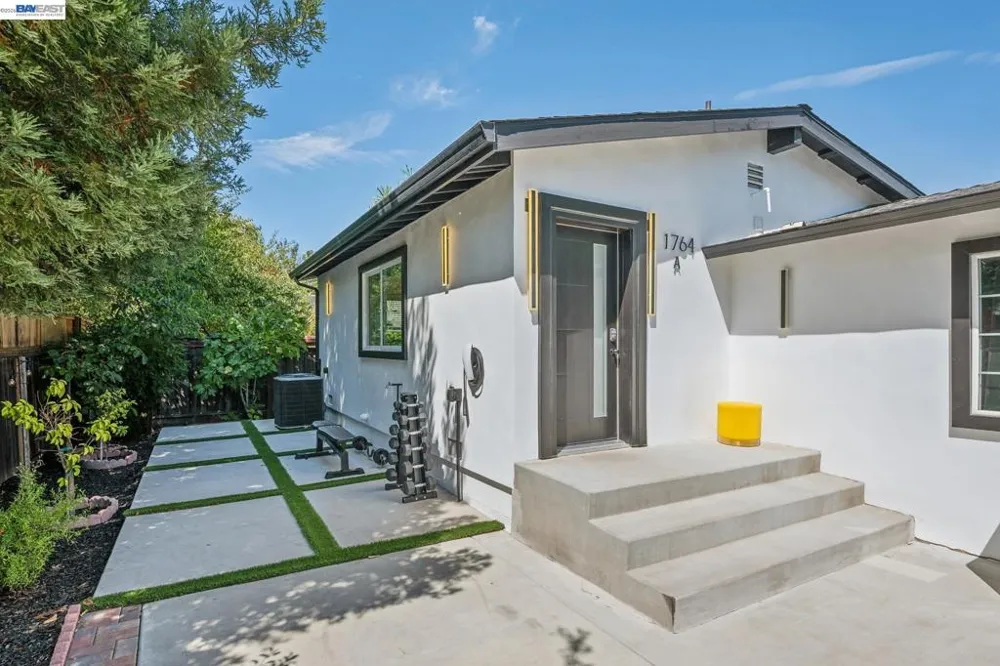 1764 3rd Avenue Walnut Creek, CA 94597