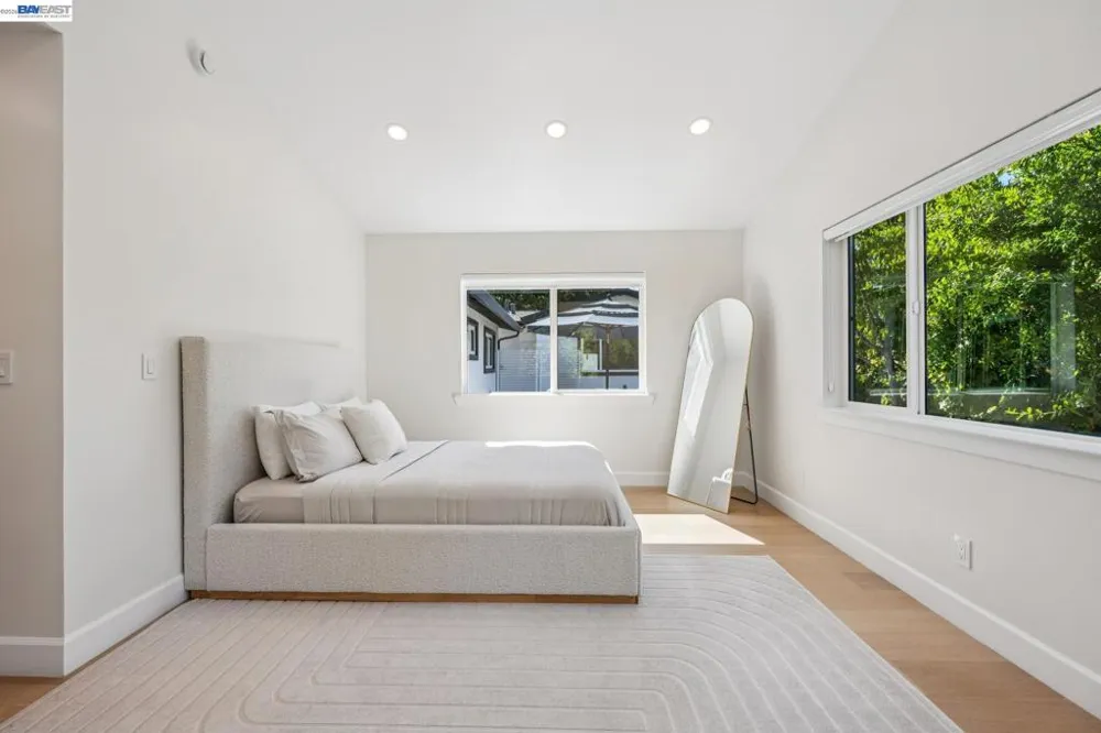 1764 3rd Avenue Walnut Creek, CA 94597