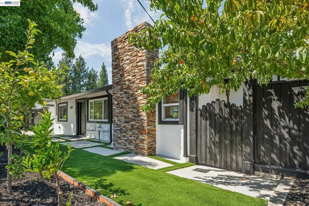 1764 3rd Avenue Walnut Creek, CA 94597