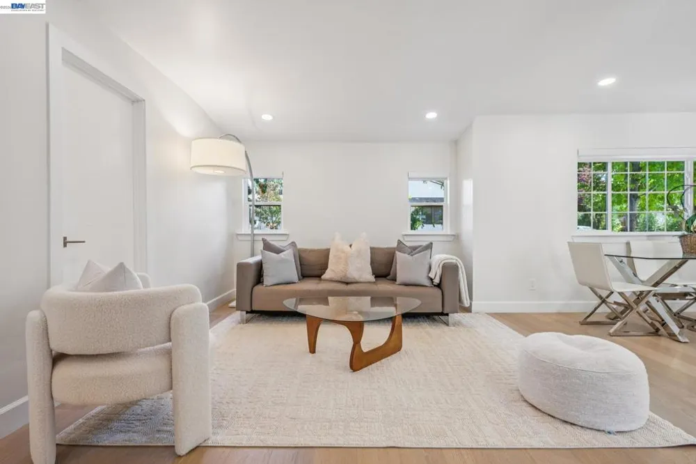 1764 3rd Avenue Walnut Creek, CA 94597