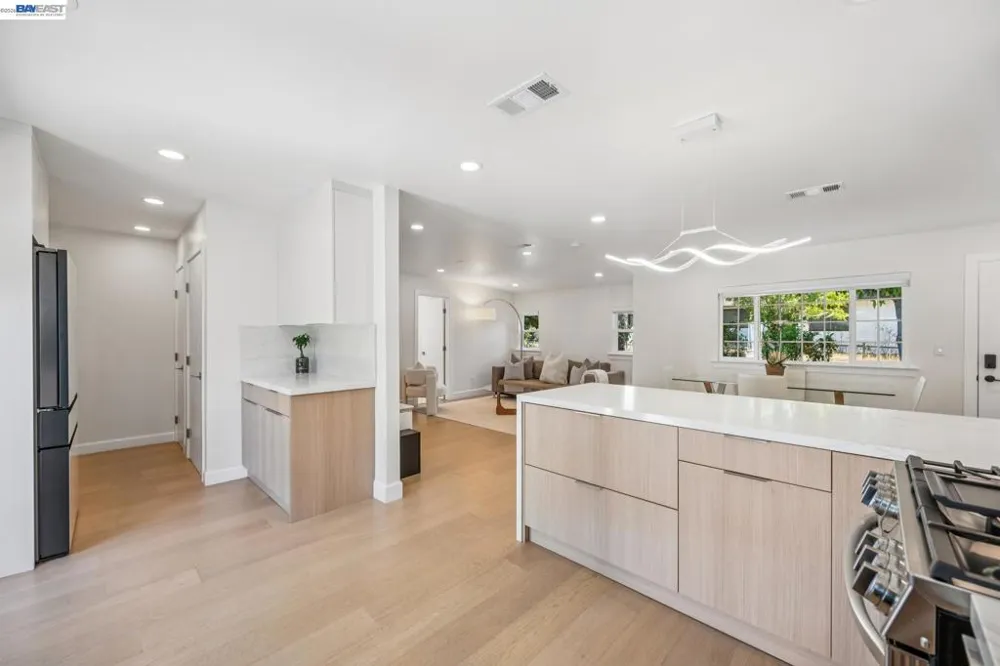 1764 3rd Avenue Walnut Creek, CA 94597