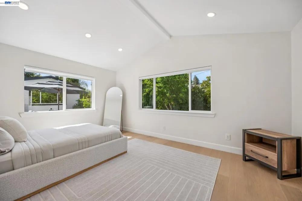 1764 3rd Avenue Walnut Creek, CA 94597