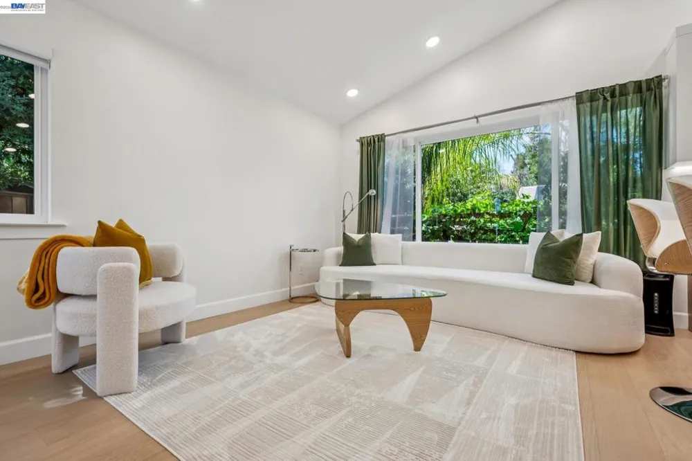 1764 3rd Avenue Walnut Creek, CA 94597