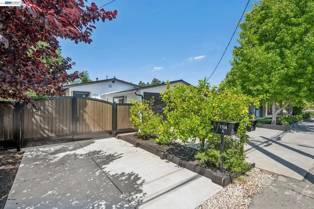 1764 3rd Avenue Walnut Creek, CA 94597