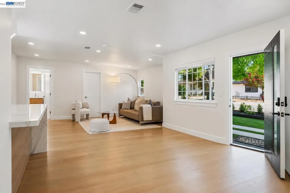 1764 3rd Avenue Walnut Creek, CA 94597