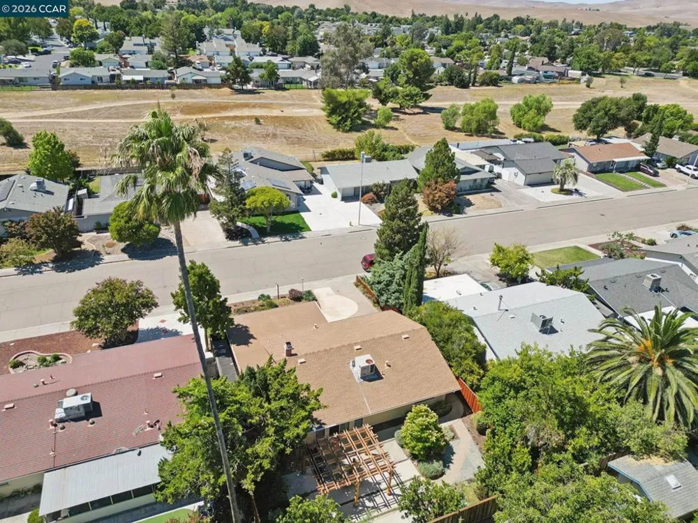 1321 Hollyhock St Livermore, CA 94551