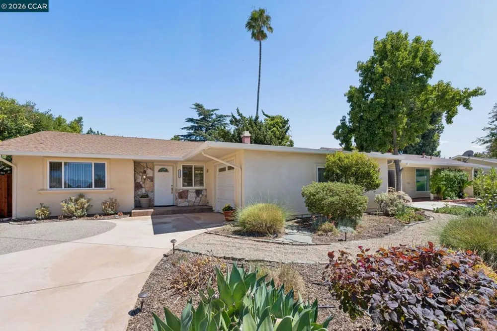 1321 Hollyhock St Livermore, CA 94551