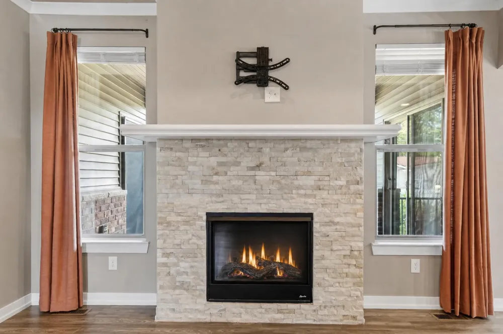 23110 Merlene Drive Macomb, MI 48042