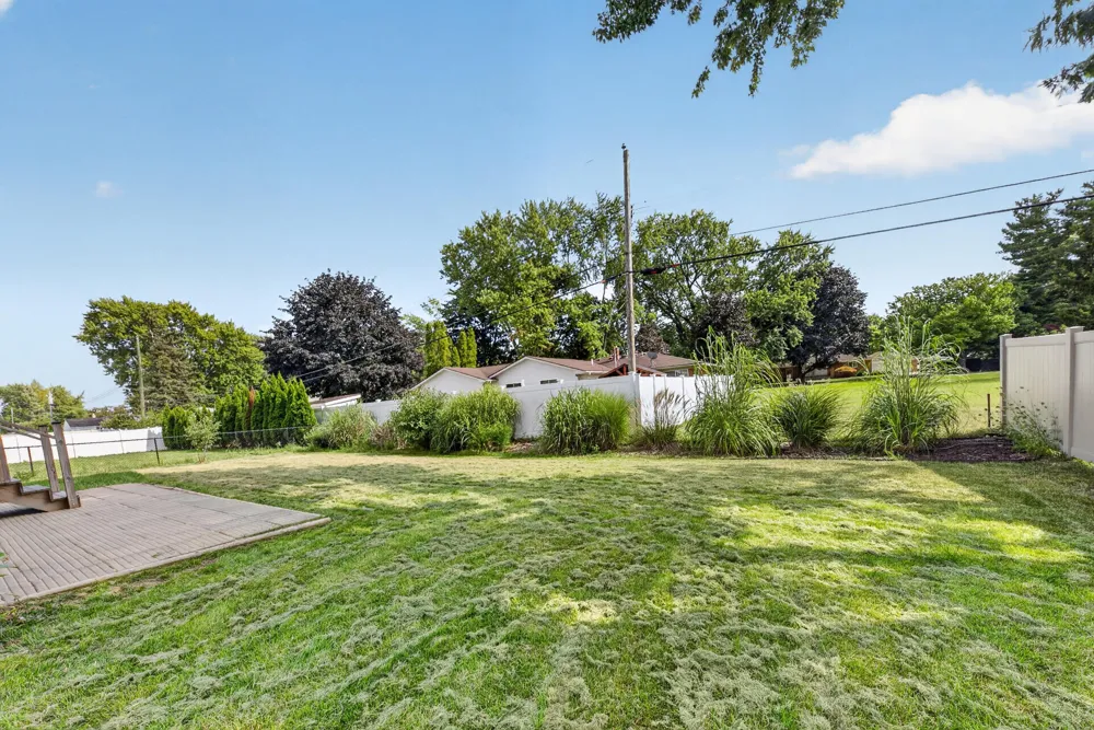 23110 Merlene Drive Macomb, MI 48042