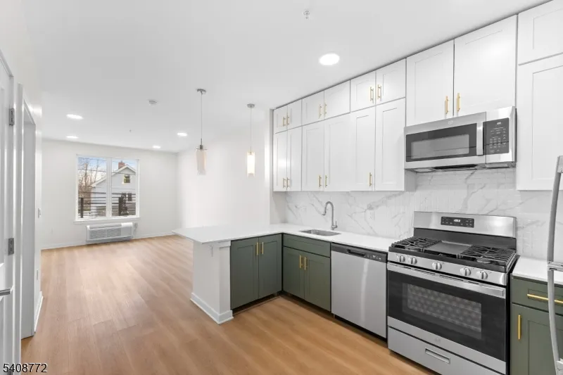 321 E 3rd St #332 Unit 332 Plainfield City, NJ 07060