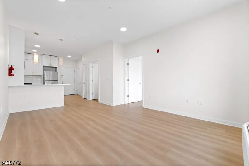 321 E 3rd St #332 Unit 332 Plainfield City, NJ 07060
