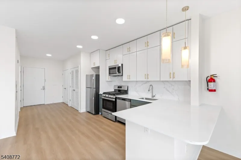 321 E 3rd St #332 Unit 332 Plainfield City, NJ 07060