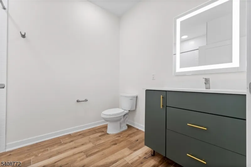 321 E 3rd St #332 Unit 332 Plainfield City, NJ 07060