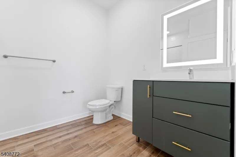 321 E 3rd St #332 Unit 332 Plainfield City, NJ 07060