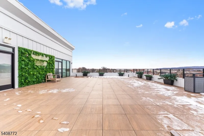 321 E 3rd St #332 Unit 332 Plainfield City, NJ 07060