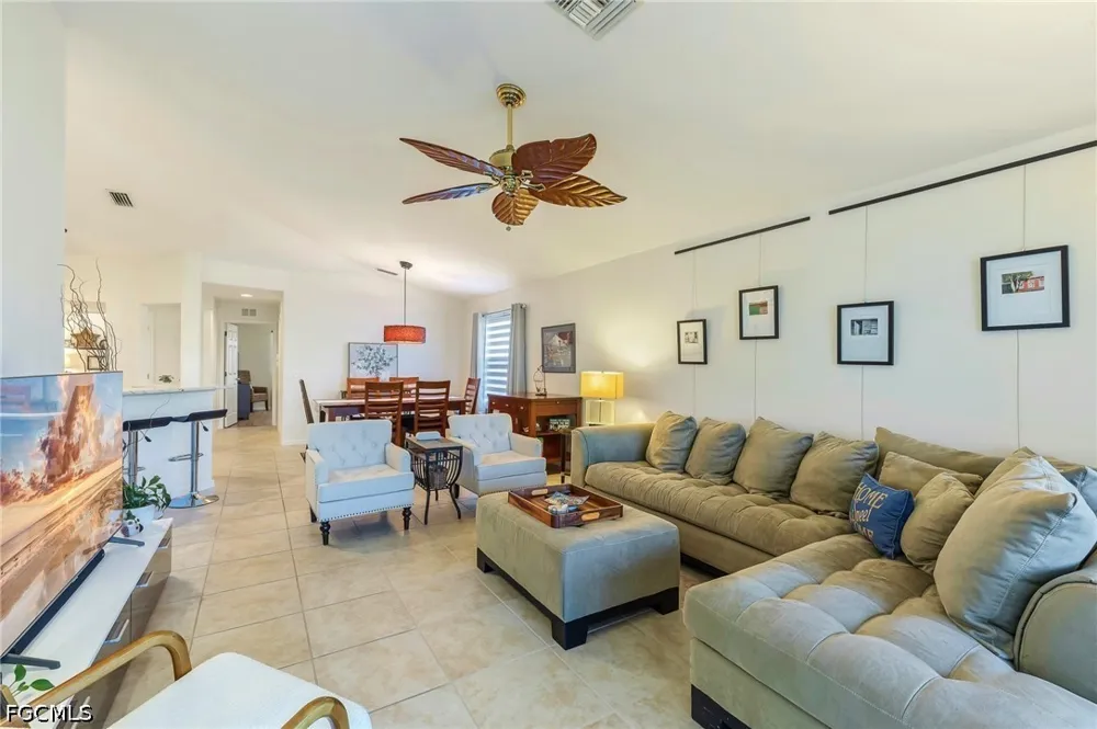 COLONIAL COUNTRY CLUB BOULEVARD #909 Fort Myers, FL 33913