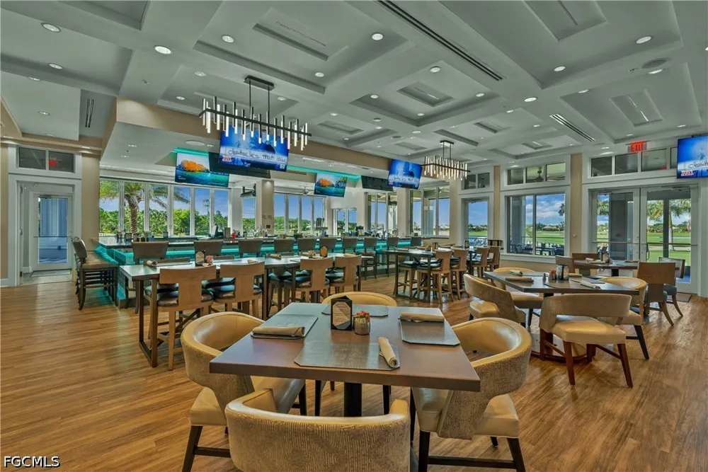 COLONIAL COUNTRY CLUB BOULEVARD #909 Fort Myers, FL 33913