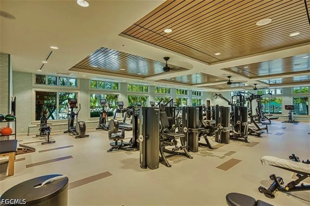 COLONIAL COUNTRY CLUB BOULEVARD #909 Fort Myers, FL 33913