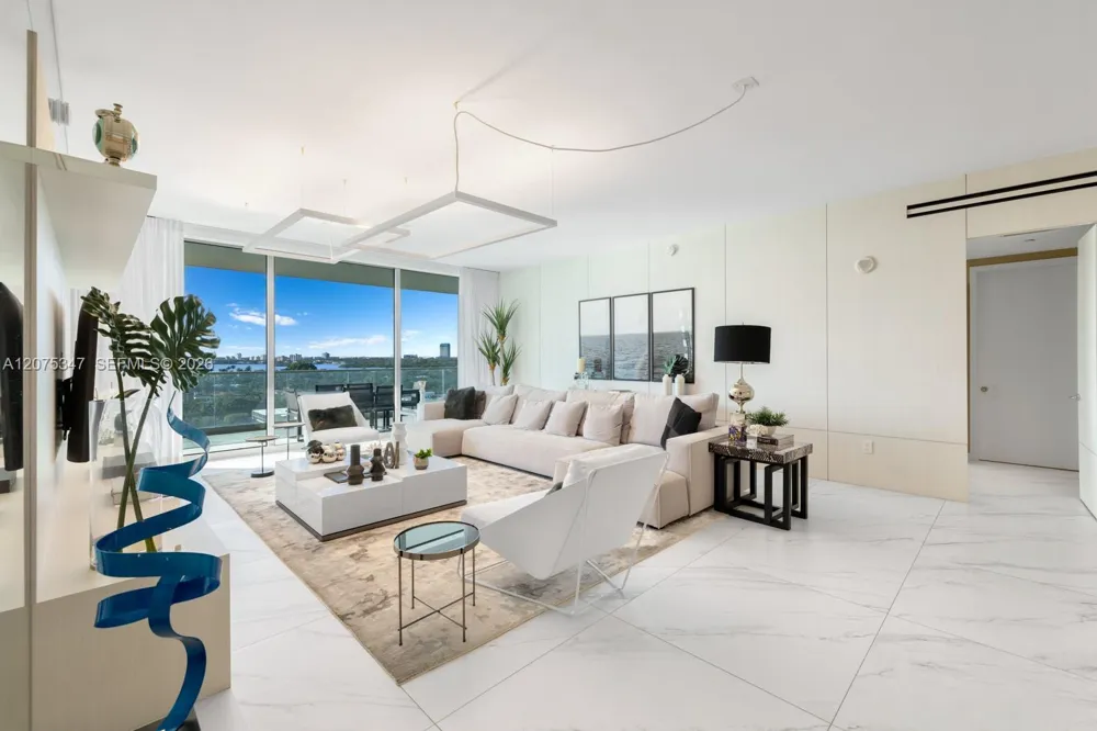 10201 Collins Ave #907 Bal Harbour, FL 33154