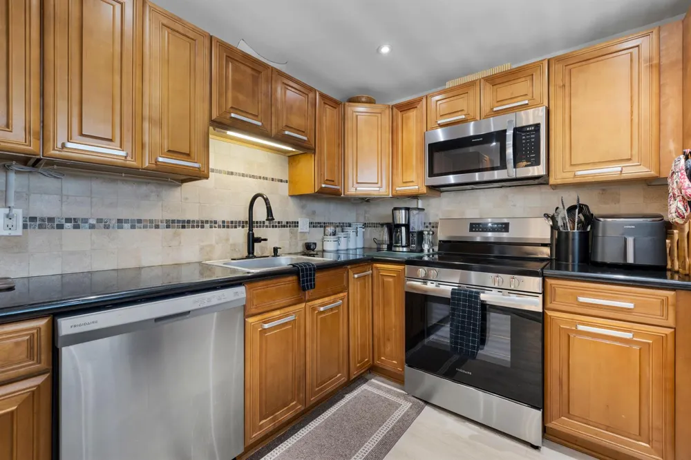 3960 Oaks Clubhouse Drive #504 Pompano Beach, FL 33069