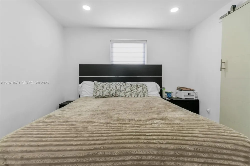 10420 SW 182nd St Miami, FL 33157