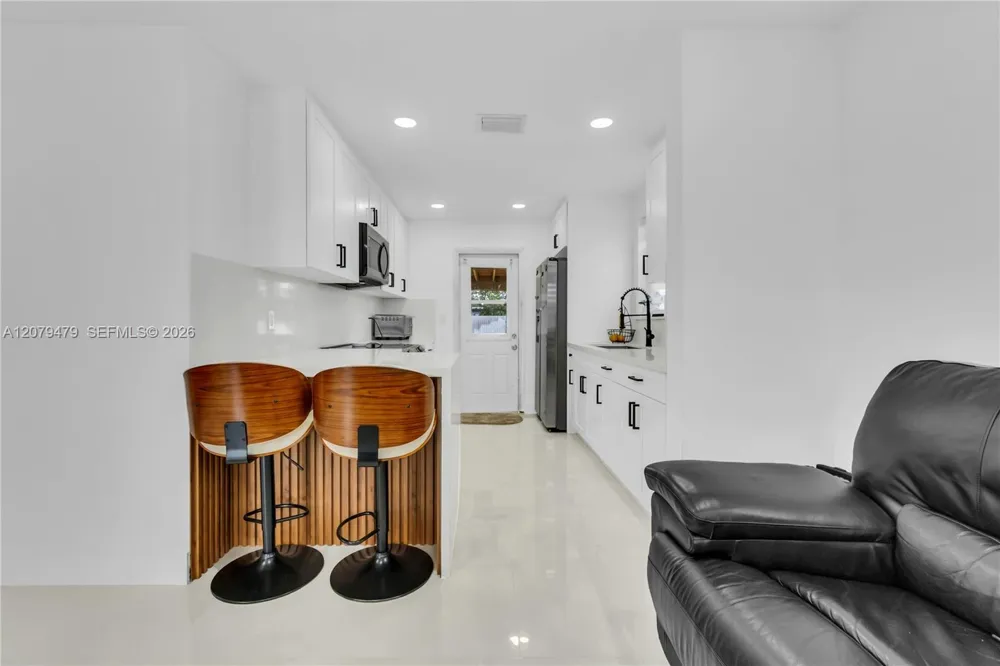 10420 SW 182nd St Miami, FL 33157