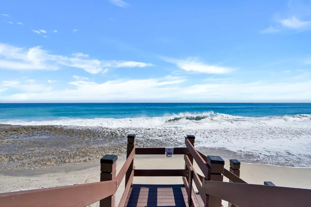 4050 Ocean Avenue #401 Singer Island, FL 33404