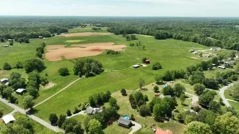 1291 Old Clarksville Pike Pleasant View, TN 37146