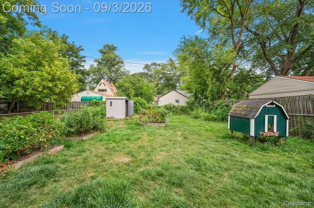 3230 Harris Street Ferndale City, MI 48220
