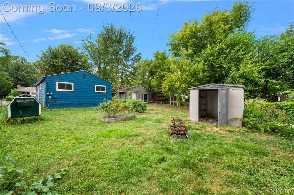 3230 Harris Street Ferndale City, MI 48220
