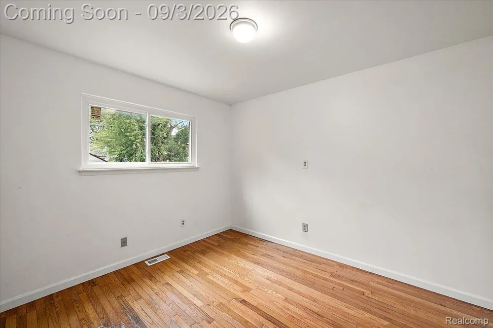 3230 Harris Street Ferndale City, MI 48220