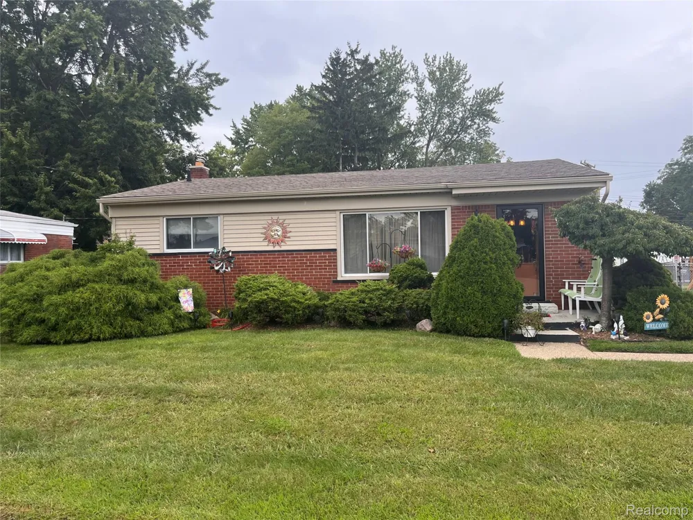 9423 Sylvester Street Taylor City, MI 48180