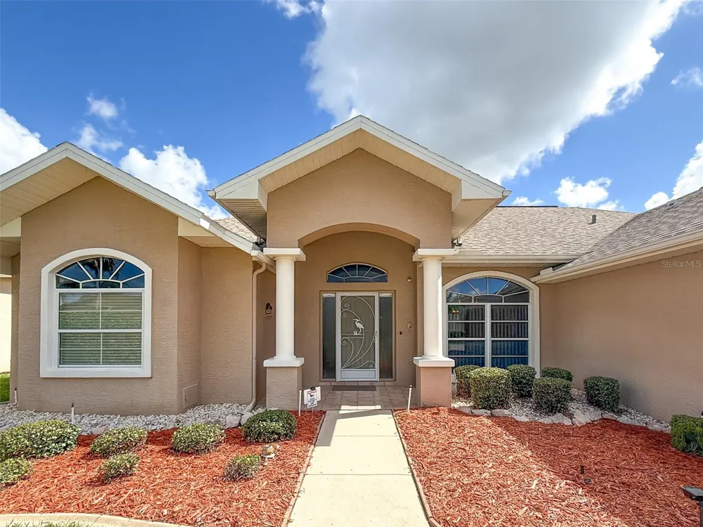 8533 CORAL CREEK LOOP Hudson, FL 34667
