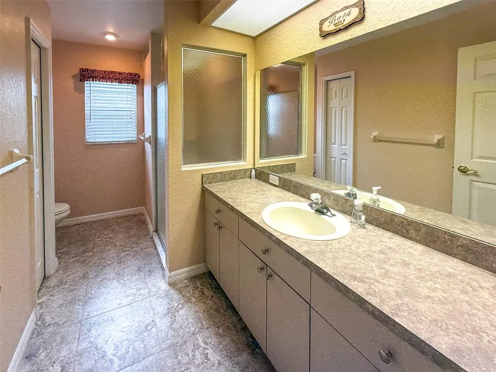 8533 CORAL CREEK LOOP Hudson, FL 34667