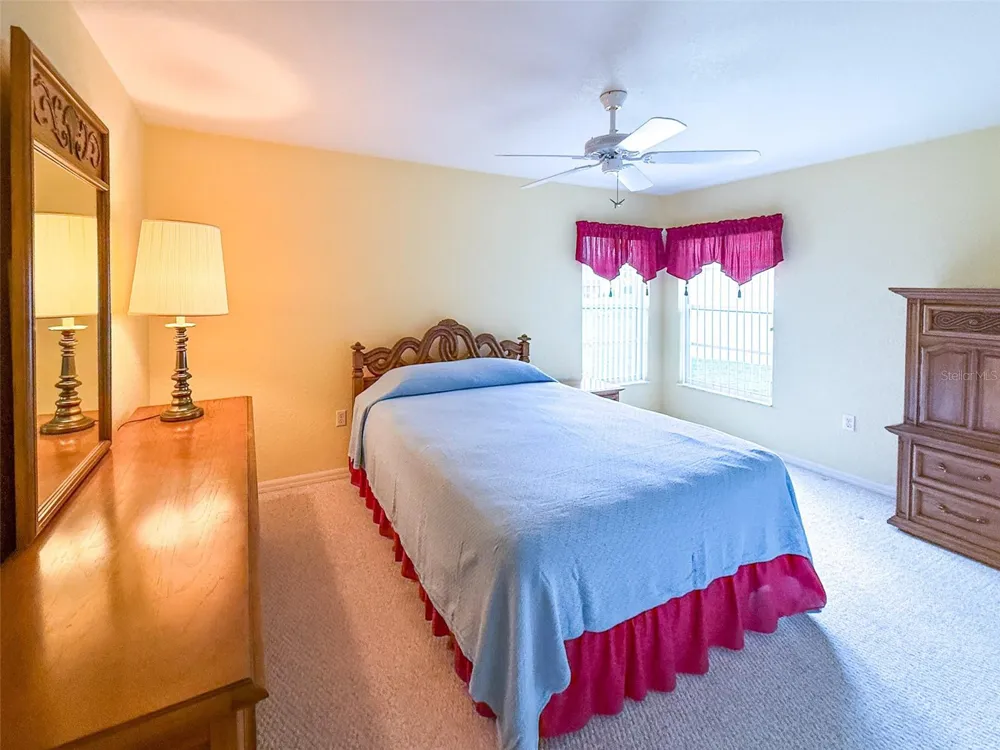 8533 CORAL CREEK LOOP Hudson, FL 34667