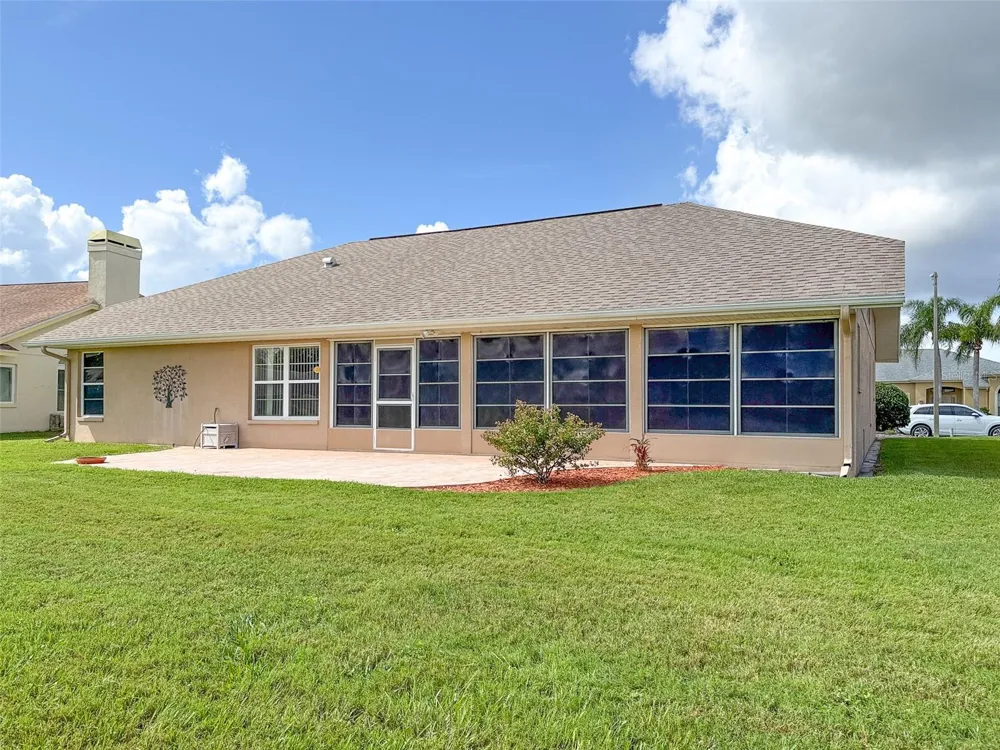 8533 CORAL CREEK LOOP Hudson, FL 34667
