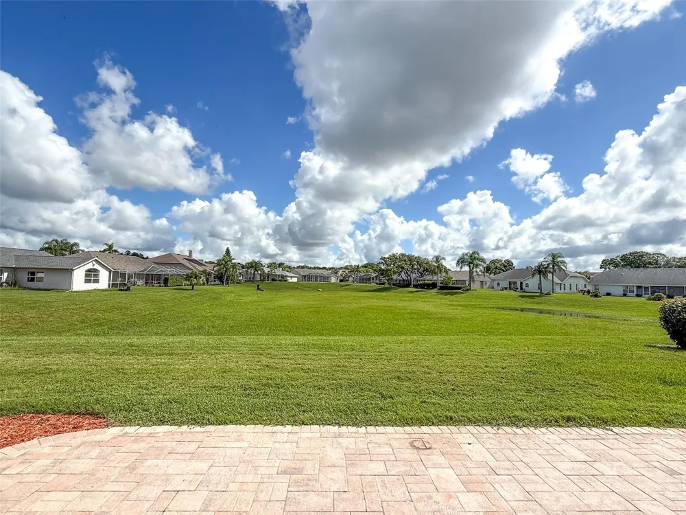 8533 CORAL CREEK LOOP Hudson, FL 34667