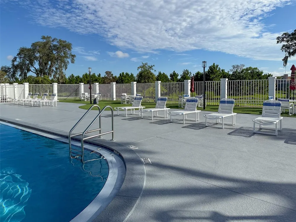 8533 CORAL CREEK LOOP Hudson, FL 34667