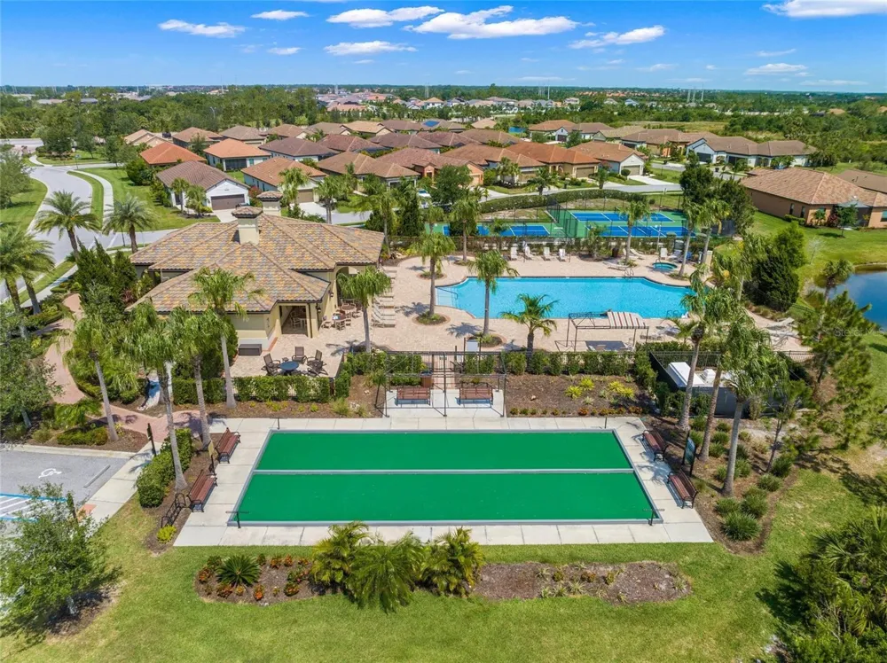 215 CASSANO DRIVE Nokomis, FL 34275