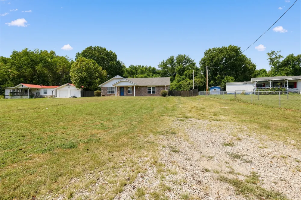 121134 4156 ROAD Eufaula, OK 74432