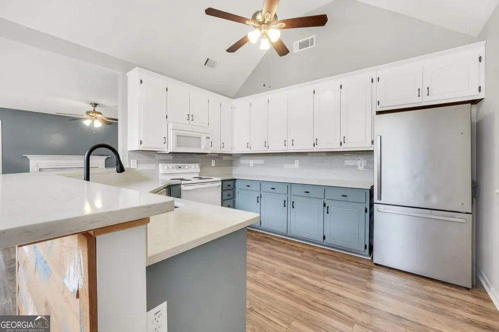 1130 Larkspur DR Locust Grove, GA 30248