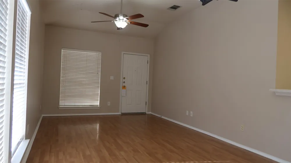 8712 Weiser Drive #B Austin, TX 78729