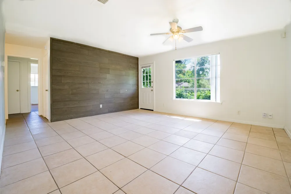 8204 Easter Cove Austin, TX 78757