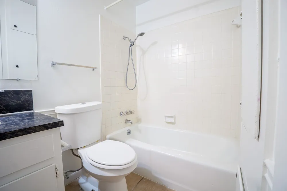 8204 Easter Cove Austin, TX 78757